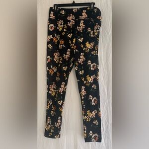 Terra & Sky Women’s Black with Pink Flora design Leggings size 1X (16W-18W)
